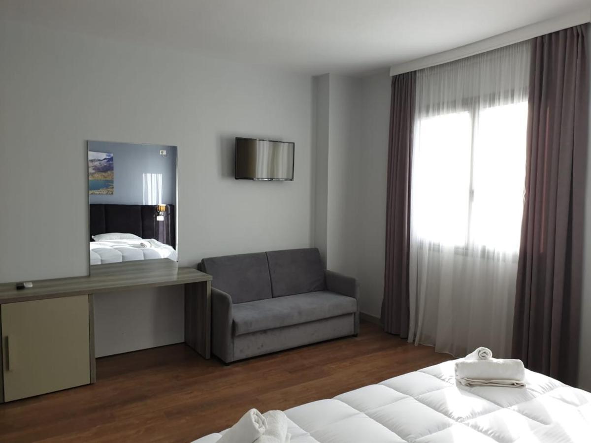 Hotel Perandor Durrës