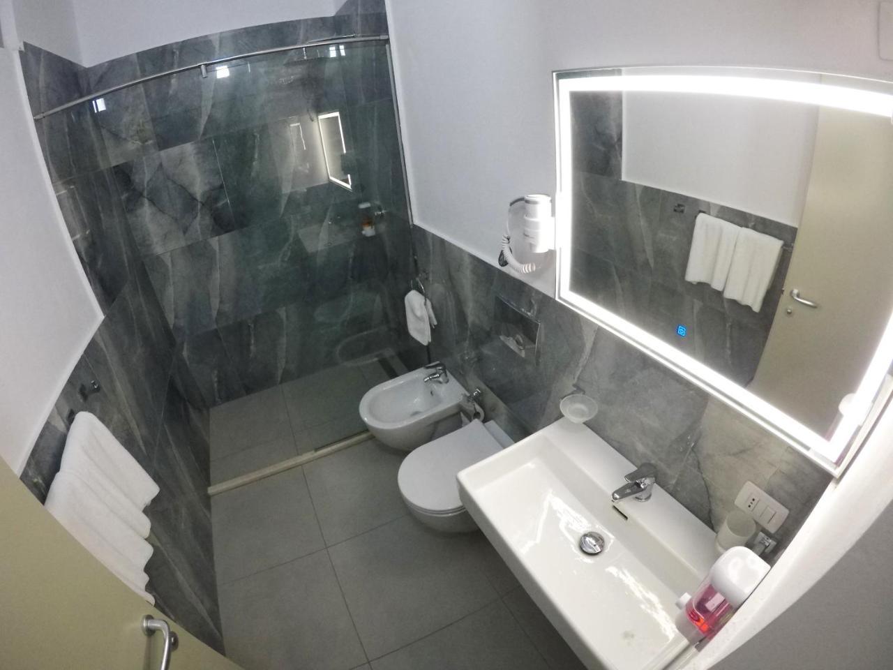 Hotel Perandor Durrës